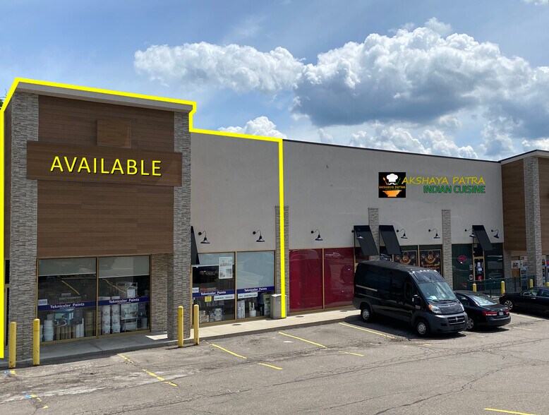 More Photos Of 30693-30711 W 12 Mile Rd, Farmington Hills Storefront For Lease