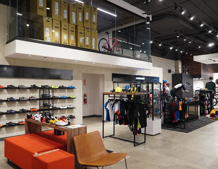 More Photos Of 2099 Mount Diablo Blvd, Walnut Creek Office For Sale