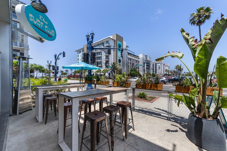 More Photos Of 211 Mission Ave, Oceanside Hotel For Lease