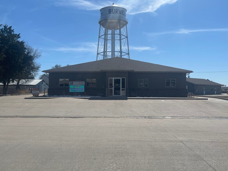 Primary Photo Of 934 I St, Burwell Medical For Sale