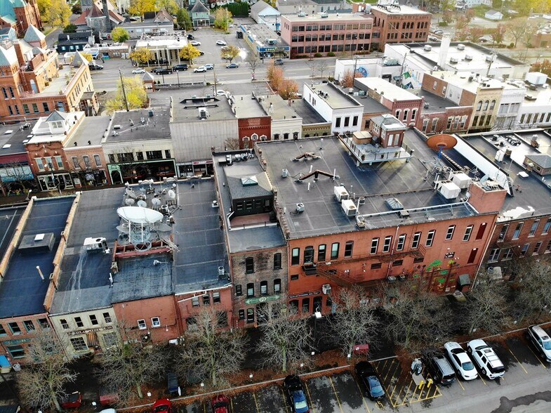 More Photos Of 29 E Market St, Corning Office Residential For Lease