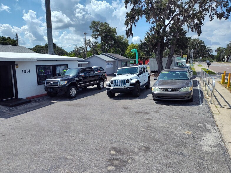 More Photos Of 1814 S Parsons Ave, Seffner Auto Dealership For Sale