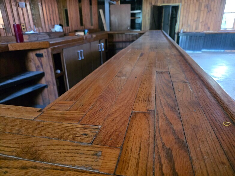 More Photos Of 22 Water St, Hoosick Falls Bar For Sale