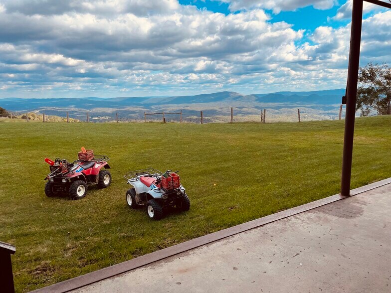 More Photos Of 5119 Russeldale Rd, Purgitsville Industrial For Lease