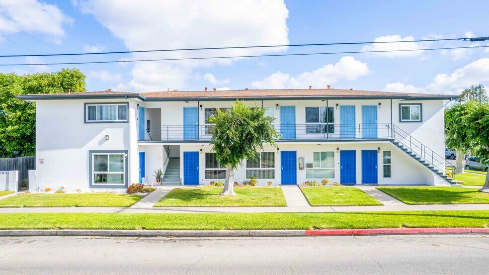 More Photos Of 12221 Peacock Ct, Garden Grove Apartments For Sale