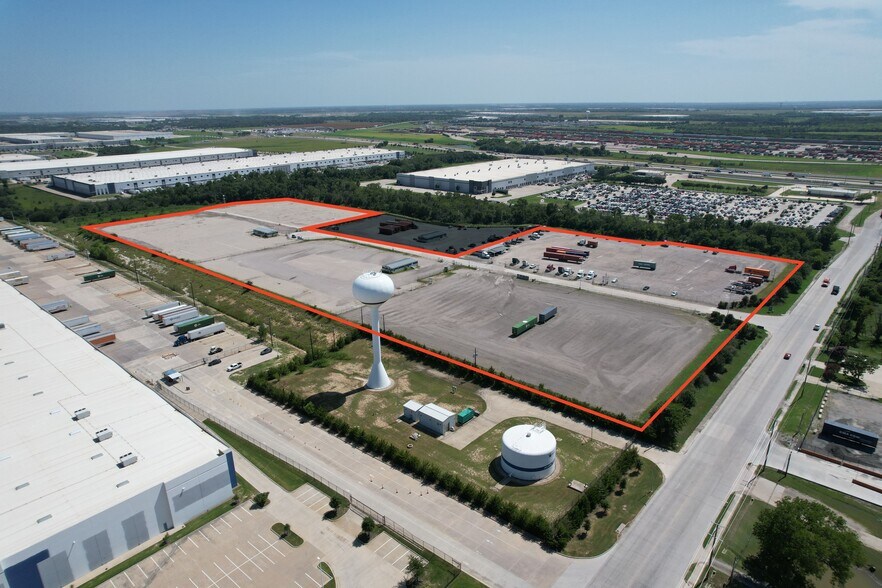 More Photos Of 1000 Fulghum Rd, Wilmer Land For Lease