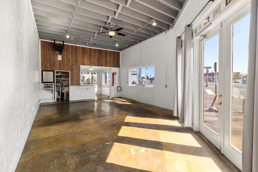 More Photos Of 102 Everson Rd, Everson Storefront For Sale