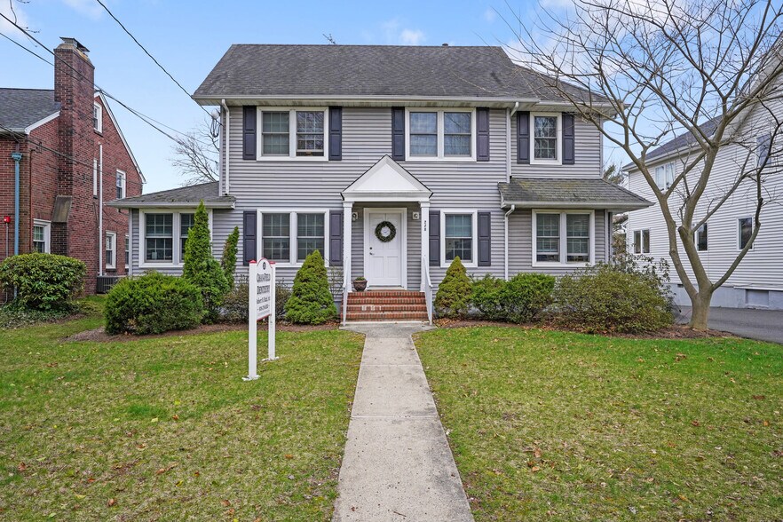 Primary Photo Of 228 Saint Paul St, Westfield Office For Sale