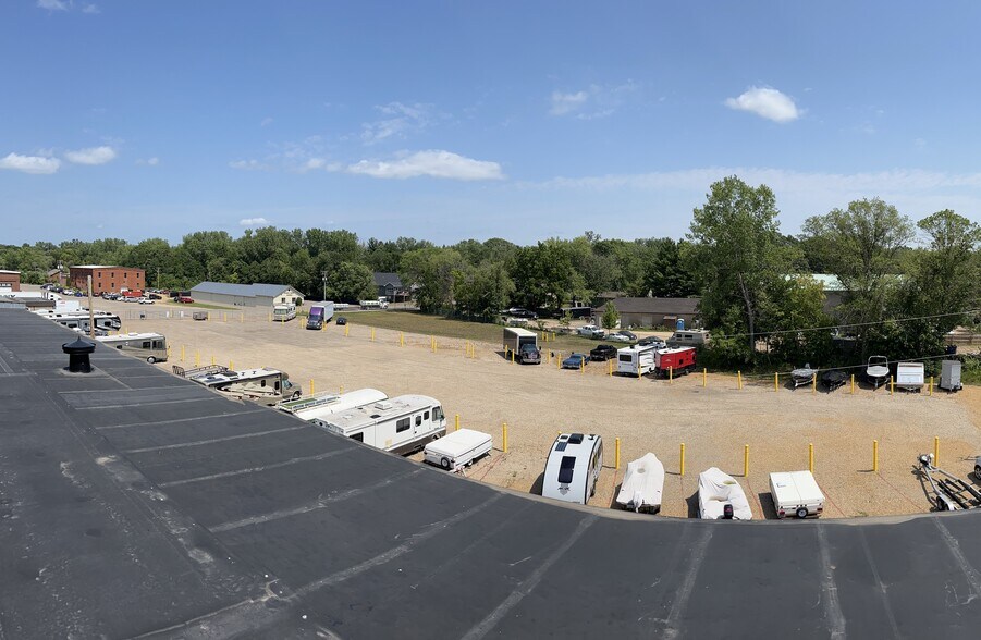 More Photos Of 247 Monroe St N, Hudson Industrial For Sale