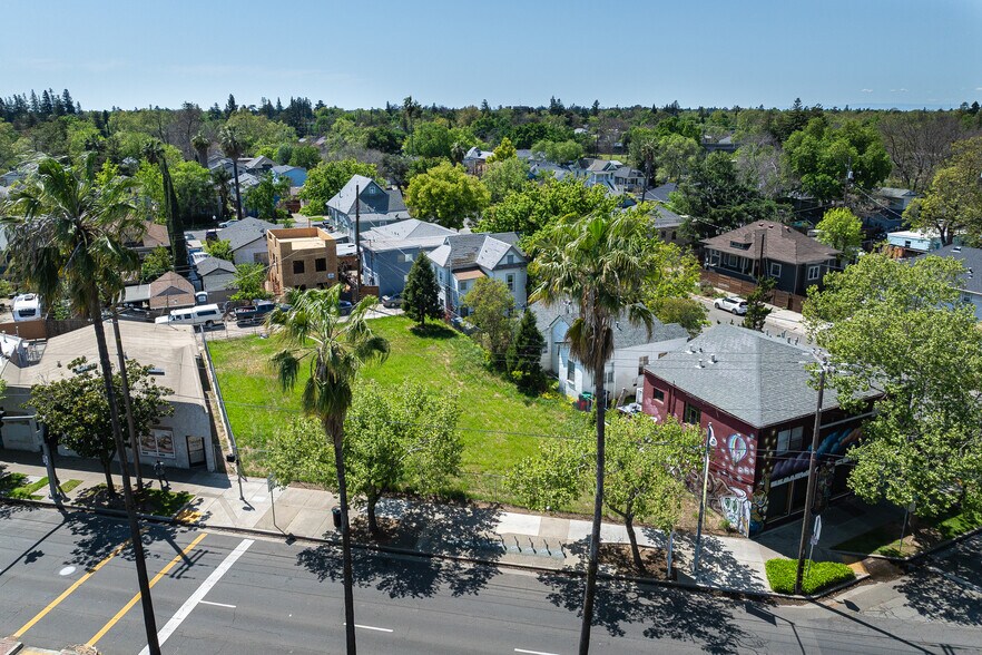 More Photos Of 3206 Broadway, Sacramento Land For Sale