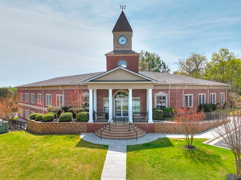More Photos Of 500 Plantation Park Dr, Loganville Office For Lease