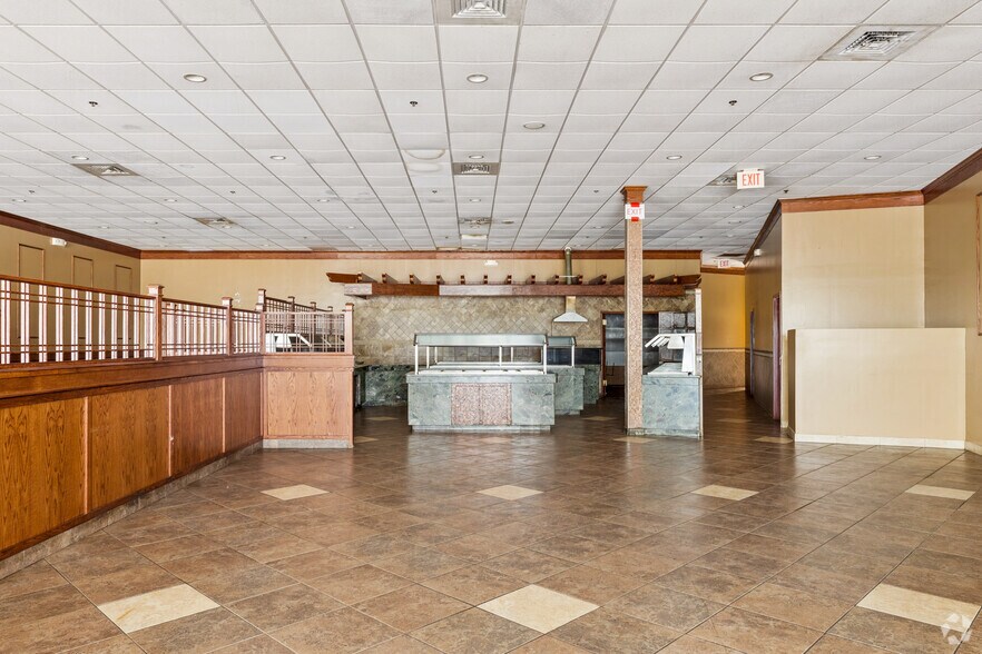 More Photos Of 521 Fletcher Dr, Warrenton Unknown For Lease