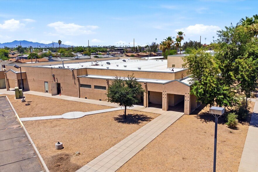 More Photos Of 4011 N 51st Ave, Phoenix Medical For Sale