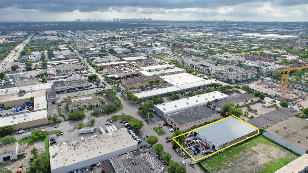 More Photos Of 8230-8232 NW 56th St, Miami Warehouse For Sale