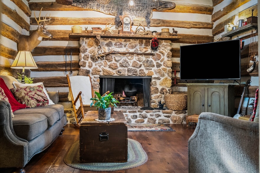 More Photos Of 129 Vaughan Rd, Eldon Lodge Meeting Hall For Sale