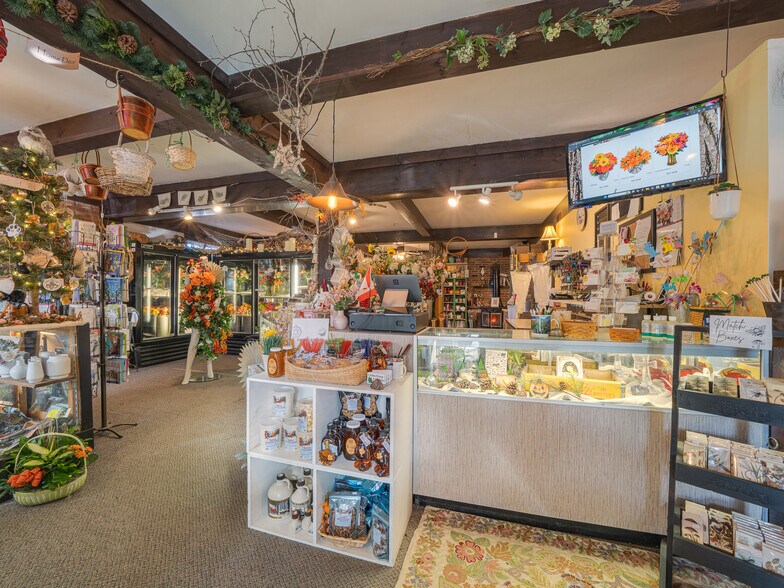 More Photos Of 233 Park St, Tupper Lake General Retail For Sale
