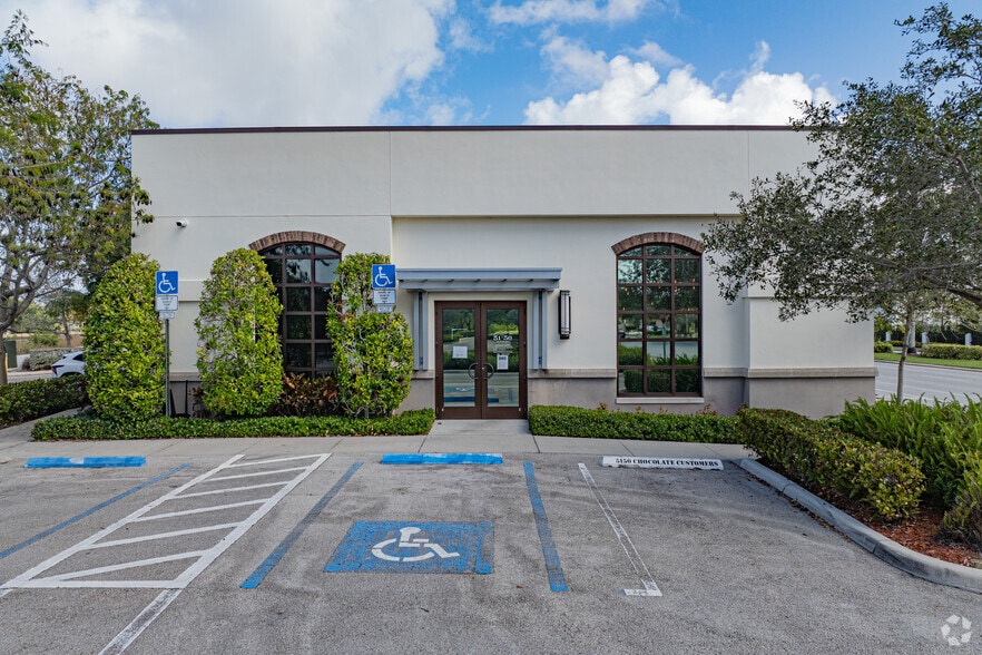 More Photos Of 1010 N Federal Hwy, Delray Beach General Retail For Sale