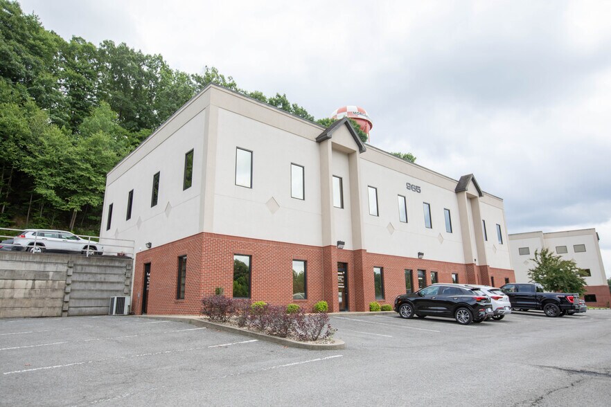 More Photos Of 965 Hartman Run Rd, Morgantown Unknown For Lease