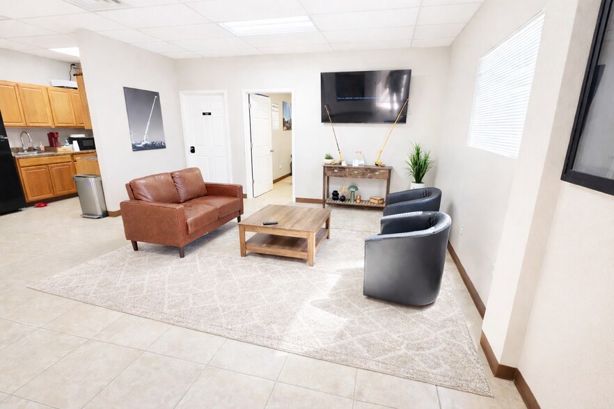 More Photos Of 10400 W County Road 72, Midland Warehouse For Lease