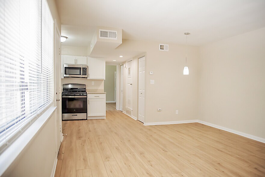 More Photos Of 1627 Ingleside Ave, Baltimore Apartments For Sale