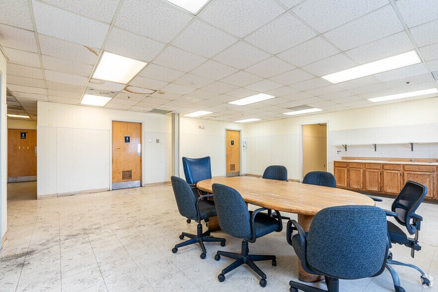 More Photos Of 310-312 Northern Ave, Boston Refrigeration Cold Storage For Sale