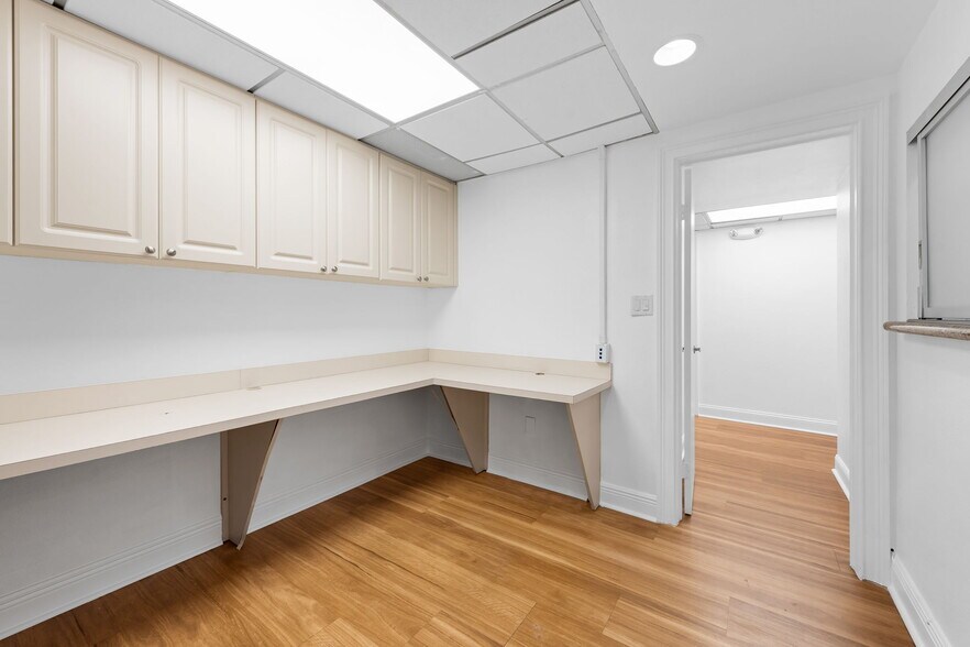 More Photos Of 100 SE 15th Ave, Fort Lauderdale Medical For Lease
