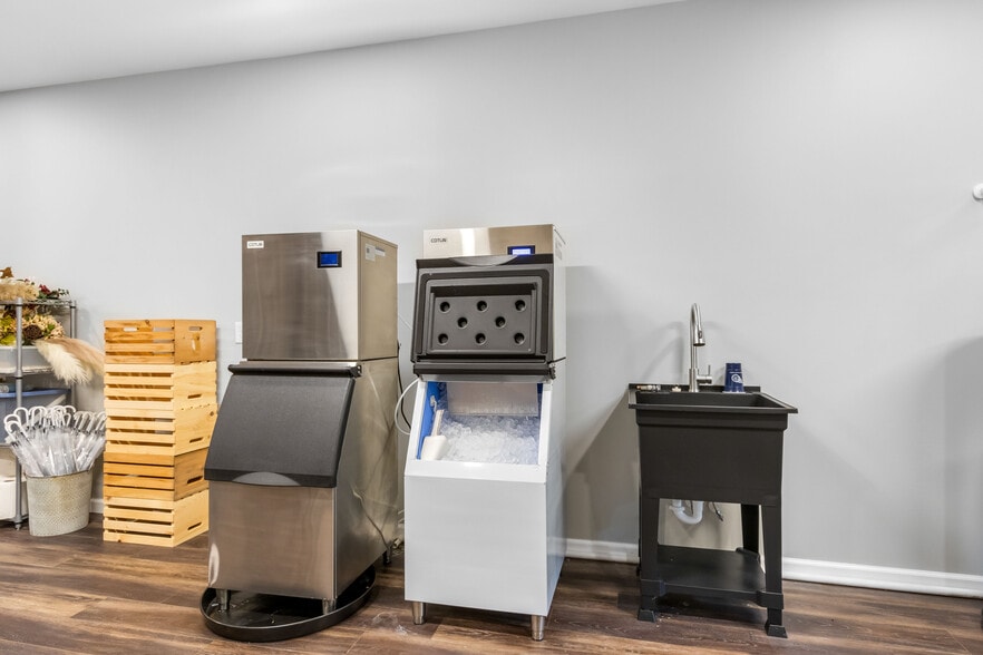 More Photos Of 1049 Oregon Rd, Lascassas Specialty For Sale