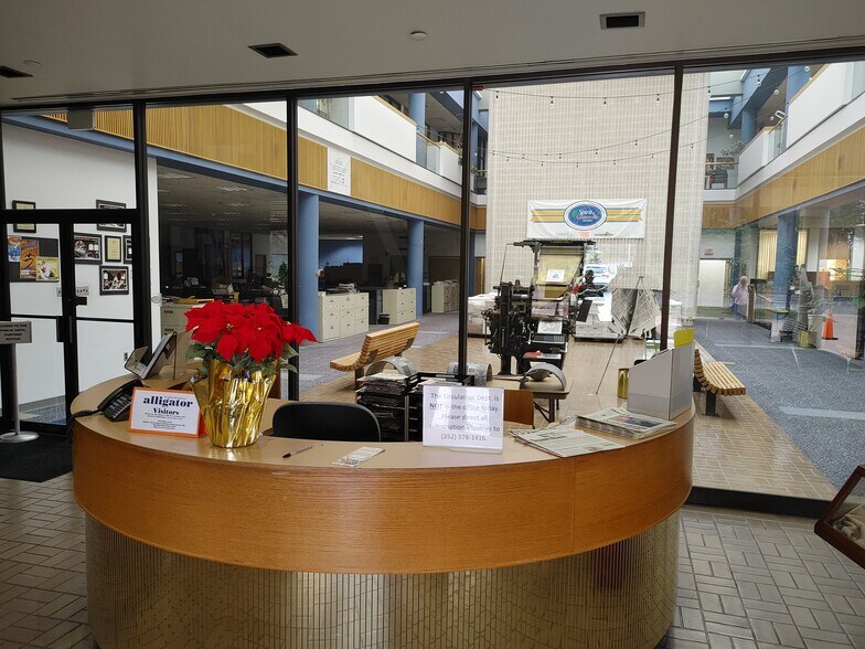 More Photos Of 2700 SW 13th St, Gainesville Office For Lease