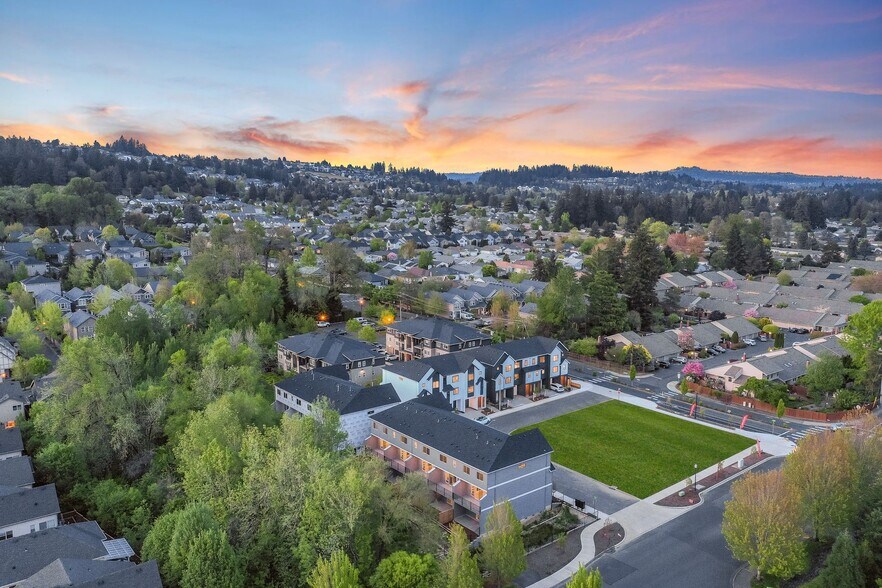 More Photos Of 16933 SW 132nd Ter, Tigard Apartments For Sale