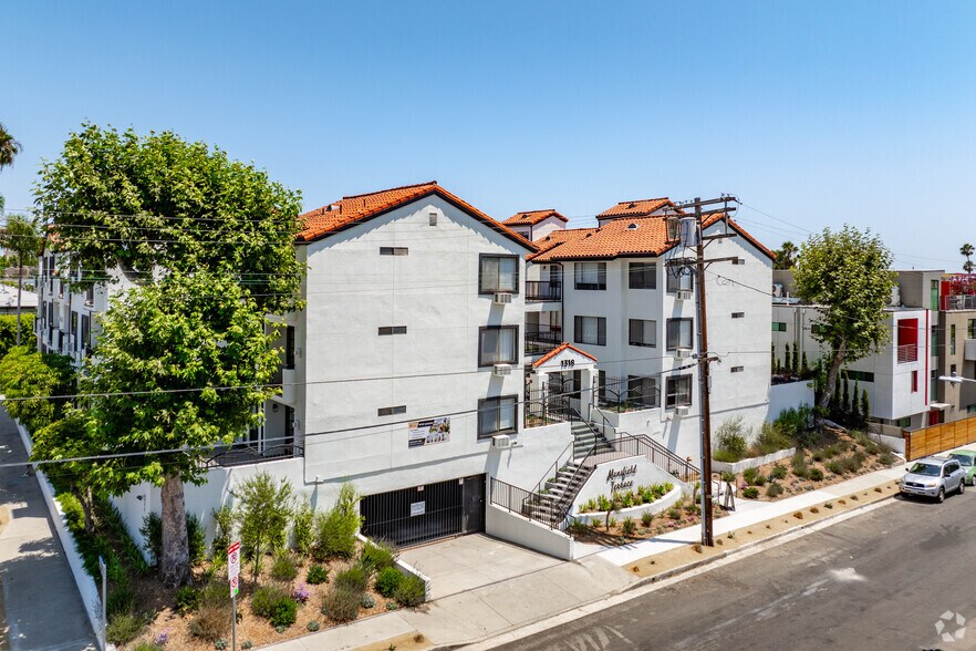 More Photos Of 1318 N Mansfield Ave, Los Angeles Apartments For Sale