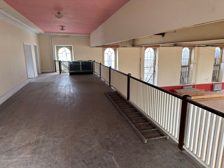 More Photos Of 34 S Main St, Phoenixville General Retail For Sale