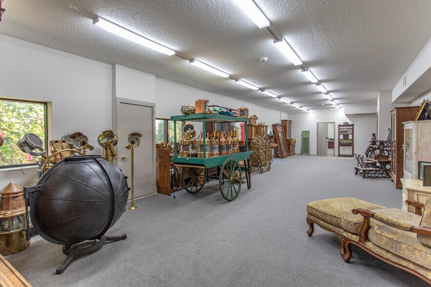 More Photos Of 105 S Ponce de Leon Blvd, Saint Augustine Loft Creative Space For Lease