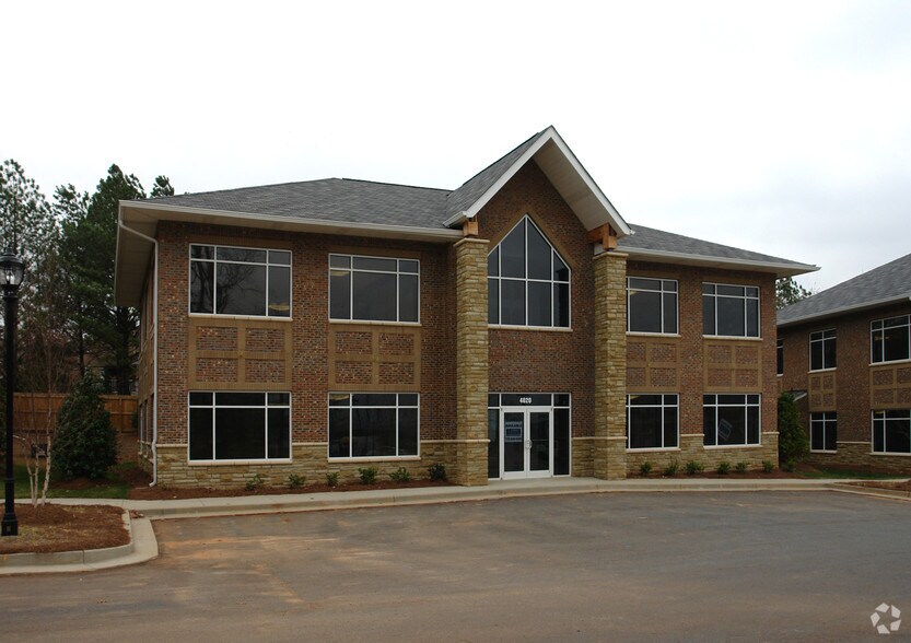 More Photos Of 4020 Old Milton Pky, Alpharetta Office For Lease