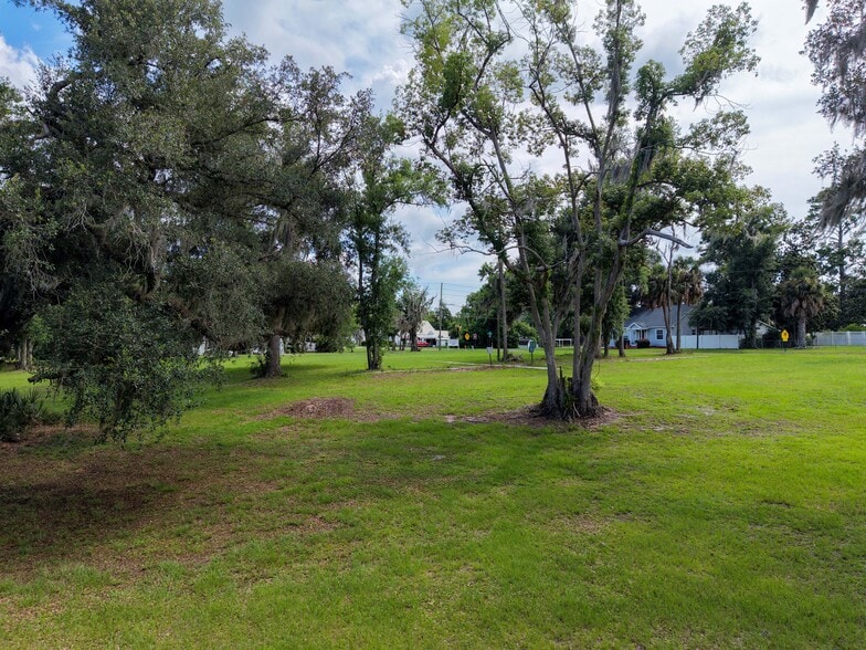 More Photos Of 502 N Center St, Perry Schools For Sale
