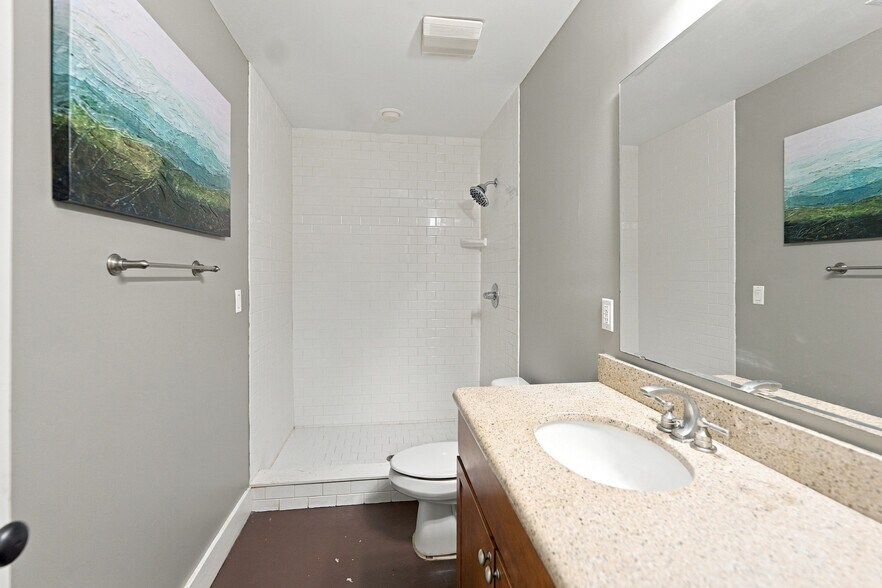 More Photos Of 1602-1608 Walnut St, Jacksonville Restaurant For Sale