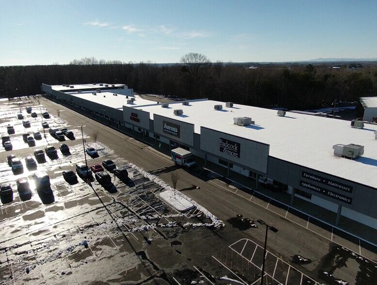 More Photos Of 1569 N Aspen St, Lincolnton Unknown For Lease