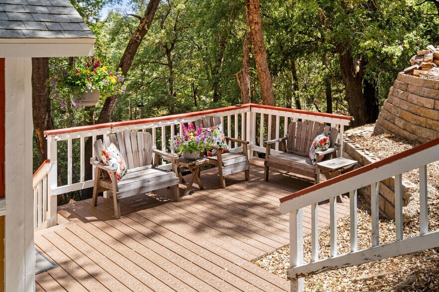 More Photos Of 33556 Fern Trail, Palomar Mountain Land For Sale