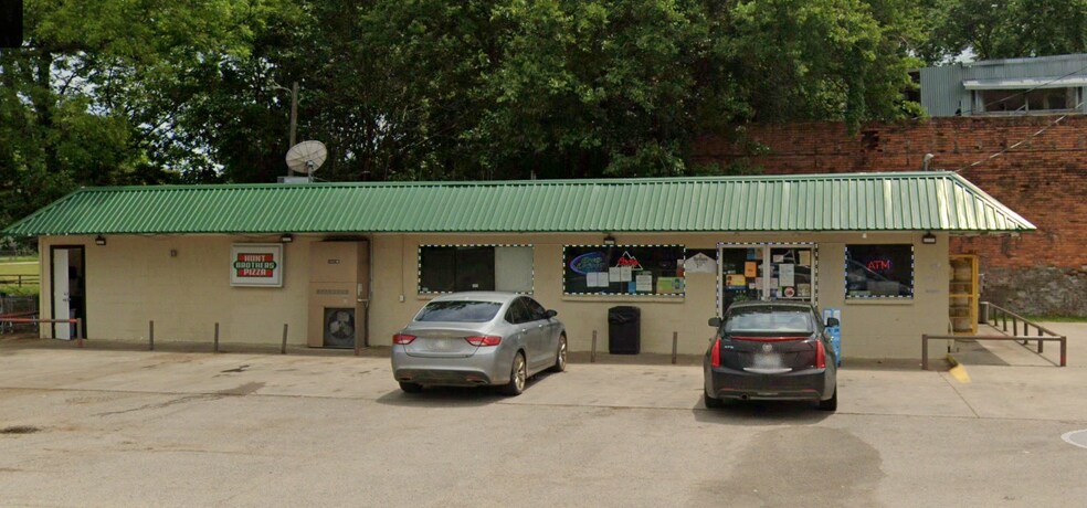 More Photos Of 100 E Broadway, Mannsville General Retail For Sale