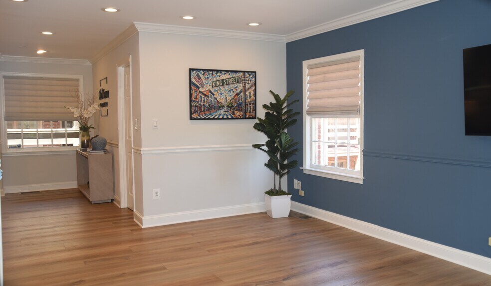 More Photos Of 685 S Washington St, Alexandria Office For Lease
