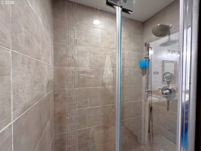 More Photos Of 94353 Leith Rd, Gold Beach Apartments For Sale