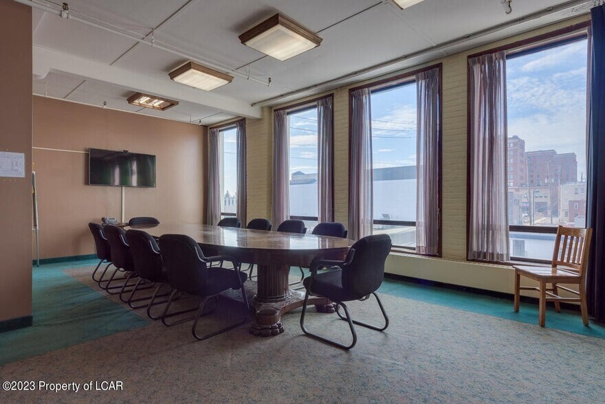 More Photos Of 21 N Wyoming St, Hazleton Movie Radio TVStudio For Sale