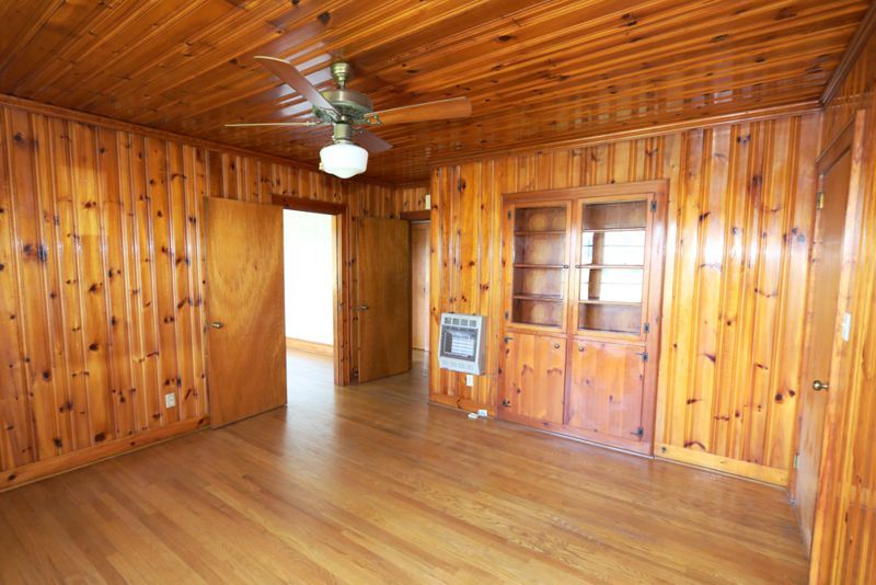 More Photos Of 2541 Locust Hill Rd, Taylors Office Residential For Lease