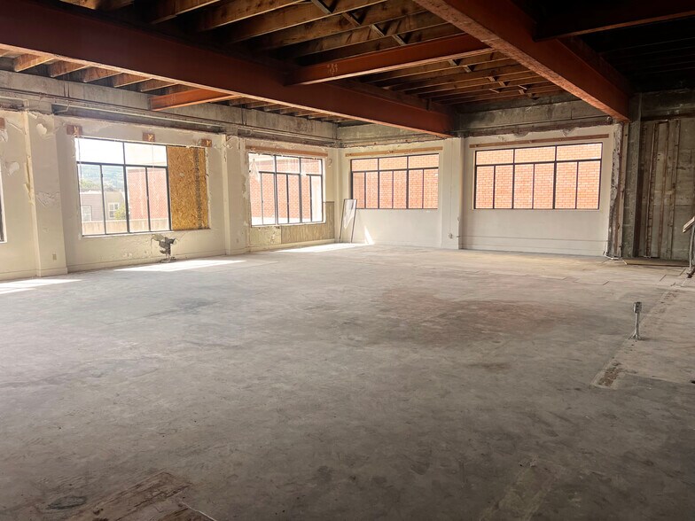More Photos Of 201 Baden Ave, South San Francisco Police Fire Station For Sale