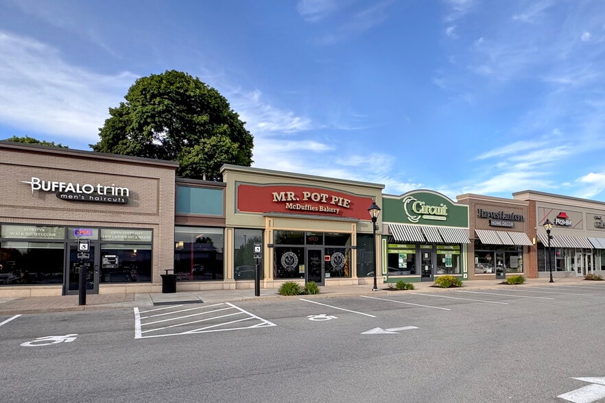 Primary Photo Of 140 Pine St, Hamburg Storefront For Lease