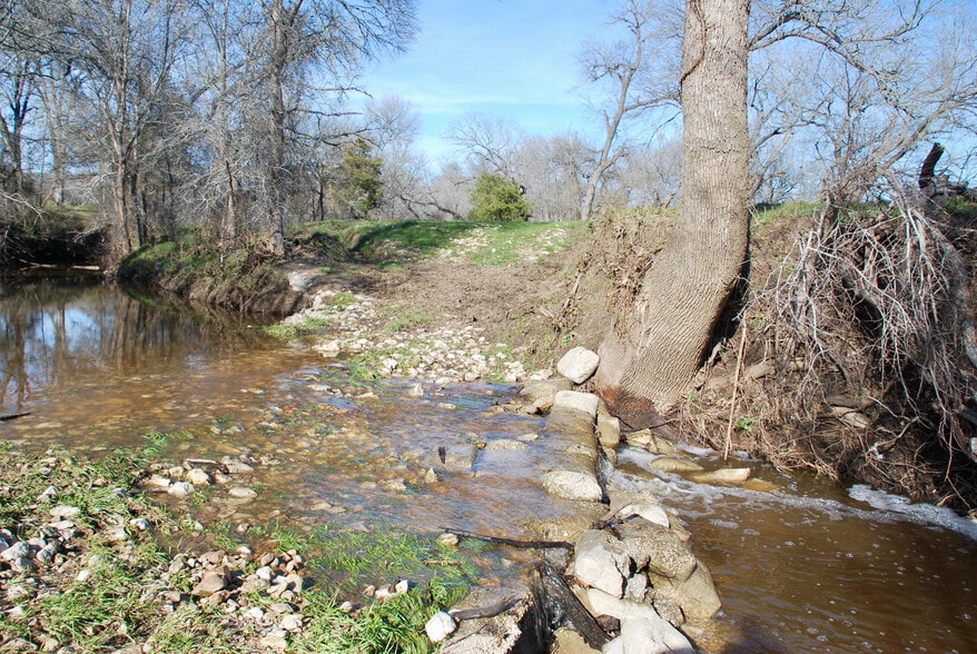More Photos Of 1000 Old Lytton Springs Rd, Lockhart Land For Sale