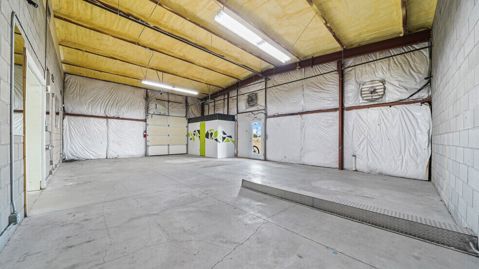 More Photos Of 743 Highway 6 & 50, Fruita Distribution For Lease