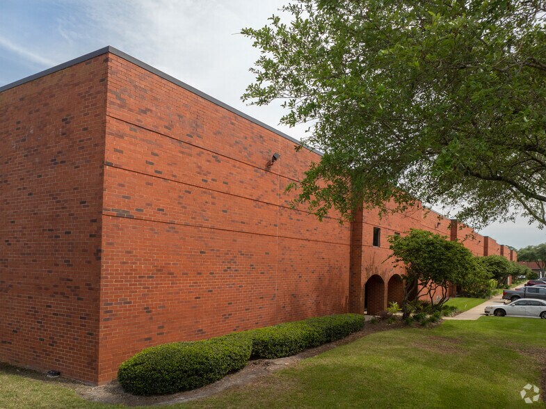 More Photos Of 8215 Westside Industrial, Jacksonville Unknown For Lease