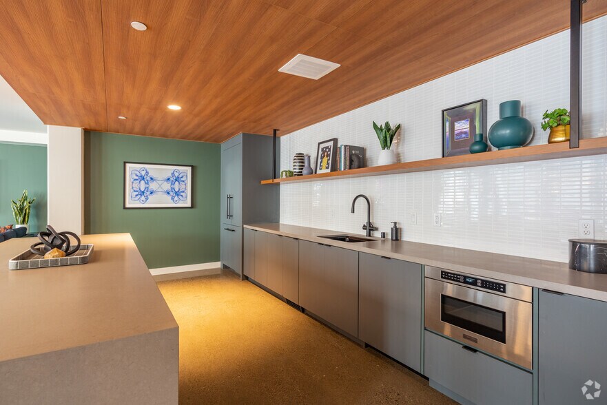 More Photos Of 1100 Webster St, Oakland Apartments For Lease