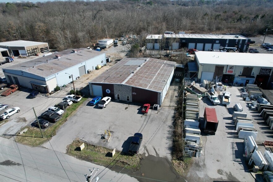 More Photos Of 336 Wilhagan Rd, Nashville Service For Lease
