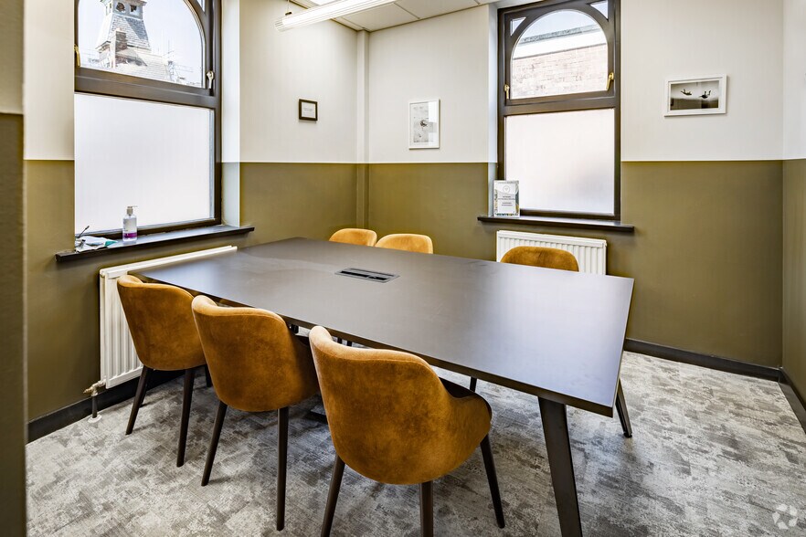 More Photos Of 33-34 Winckley Sq, Preston Coworking Space